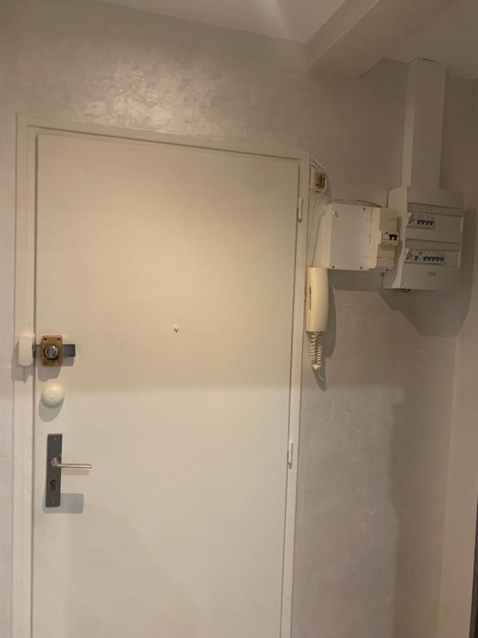 F3 Appartement 2 Chambre Un Salon Avec Wifi Saint-Jean-de-la-Ruelle Eksteriør billede