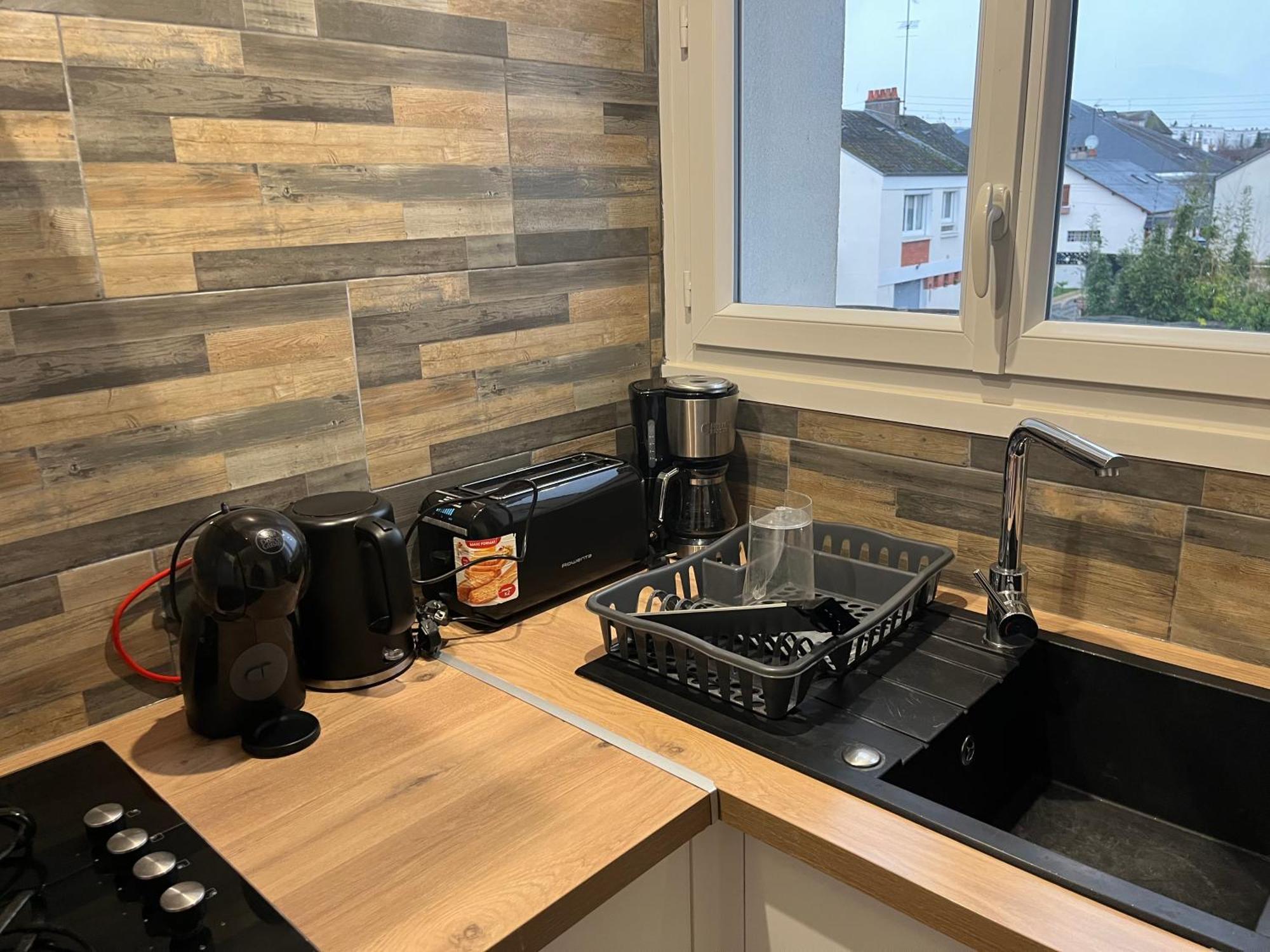 F3 Appartement 2 Chambre Un Salon Avec Wifi Saint-Jean-de-la-Ruelle Eksteriør billede